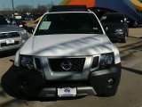 2010 Avalanche White Nissan Xterra S #90621773