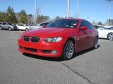 2007 BMW 3 Series 328i Coupe Front 3/4 View