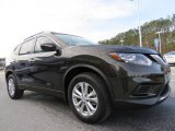 2014 Nissan Rogue SV Front 3/4 View