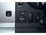 2014 Toyota FJ Cruiser  Controls