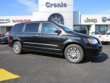 2014 Brilliant Black Crystal Pearl Chrysler Town & Country Touring-L #90677786