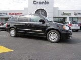 2014 Brilliant Black Crystal Pearl Chrysler Town & Country Touring #90745715