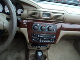 2002 Chrysler Sebring LXi Convertible Controls