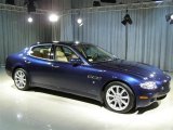 2007 Maserati Quattroporte  2007 Maserati Quattroporte, Blue / Beige, Front Right