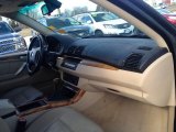 2003 BMW X5 3.0i Dashboard