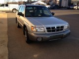 1999 Subaru Forester S Front 3/4 View