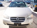 Sunlit Sand Metallic Nissan Maxima in 2002