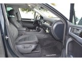 2013 Volkswagen Touareg VR6 FSI Executive 4XMotion Front Seat