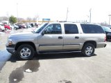 2002 Chevrolet Suburban 1500 LT Exterior