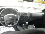 2002 Jeep Grand Cherokee Laredo 4x4 Dashboard