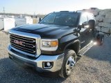 2015 GMC Sierra 3500HD SLE Crew Cab 4x4 Dual Rear Wheel Chassis Front 3/4 View