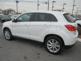 2013 Mitsubishi Outlander Sport SE Exterior