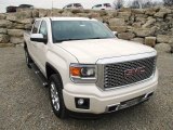 2014 GMC Sierra 1500 Denali Crew Cab 4x4 Front 3/4 View