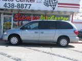 2005 Butane Blue Pearl Chrysler Town & Country LX #9110712