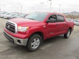 2013 Toyota Tundra SR5 TRD CrewMax 4x4 Front 3/4 View