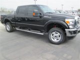 2014 Ford F250 Super Duty XLT Crew Cab 4x4 Front 3/4 View