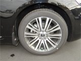 2014 Kia Cadenza Premium Wheel