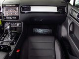 2014 Volkswagen Touareg V6 Sport 4Motion Dashboard