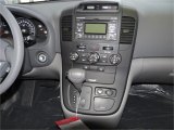 2014 Kia Sedona LX Controls