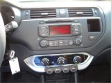 2014 Kia Rio LX Controls