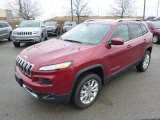 2014 Jeep Cherokee Limited 4x4 Front 3/4 View