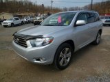 2009 Toyota Highlander Sport 4WD Front 3/4 View