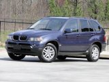 2004 BMW X5 3.0i Front 3/4 View