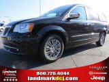 2014 Brilliant Black Crystal Pearl Chrysler Town & Country Touring-L #91776644