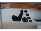 2006 Mercedes-Benz S 500 4Matic Sedan Controls