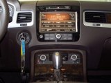 2014 Volkswagen Touareg TDI Executive 4Motion Controls