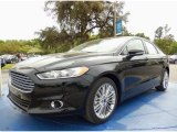 2014 Ford Fusion SE EcoBoost Front 3/4 View