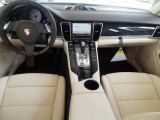 2014 Porsche Panamera 4S Dashboard