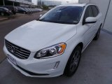 Ice White Volvo XC60 in 2015
