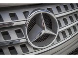2006 Mercedes-Benz ML 500 4Matic Marks and Logos