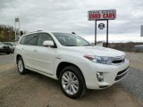 Blizzard White Pearl Toyota Highlander in 2013