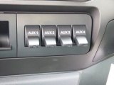 2015 Ford F250 Super Duty XL Super Cab 4x4 Controls
