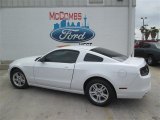 2014 Oxford White Ford Mustang V6 Coupe #92522035