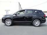 Black Kia Sorento in 2015