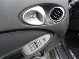 2014 Nissan 370Z NISMO Coupe Controls