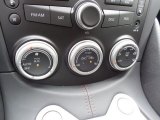 2014 Nissan 370Z NISMO Coupe Controls