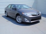 2014 Magnetic Gray Metallic Toyota Camry XLE #93006431