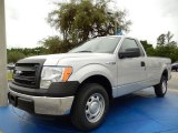 2014 Ford F150 XL Regular Cab Front 3/4 View