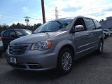 2014 Chrysler Town & Country Touring-L