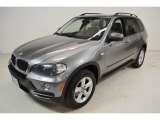 2007 BMW X5 3.0si Front 3/4 View