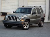 2005 Jeep Liberty Renegade 4x4 Front 3/4 View