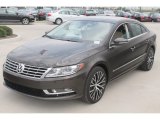 2014 Volkswagen CC V6 Executive 4Motion Front 3/4 View