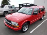 2003 Chevrolet S10 LS Extended Cab Front 3/4 View