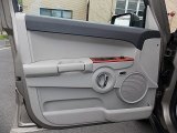 2006 Jeep Commander Limited 4x4 Door Panel
