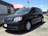 2014 Brilliant Black Crystal Pearl Chrysler Town & Country Touring #93631654