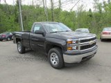 2014 Chevrolet Silverado 1500 WT Regular Cab 4x4 Front 3/4 View